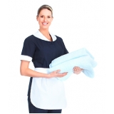 uniforme profissional de limpeza Chora Menino